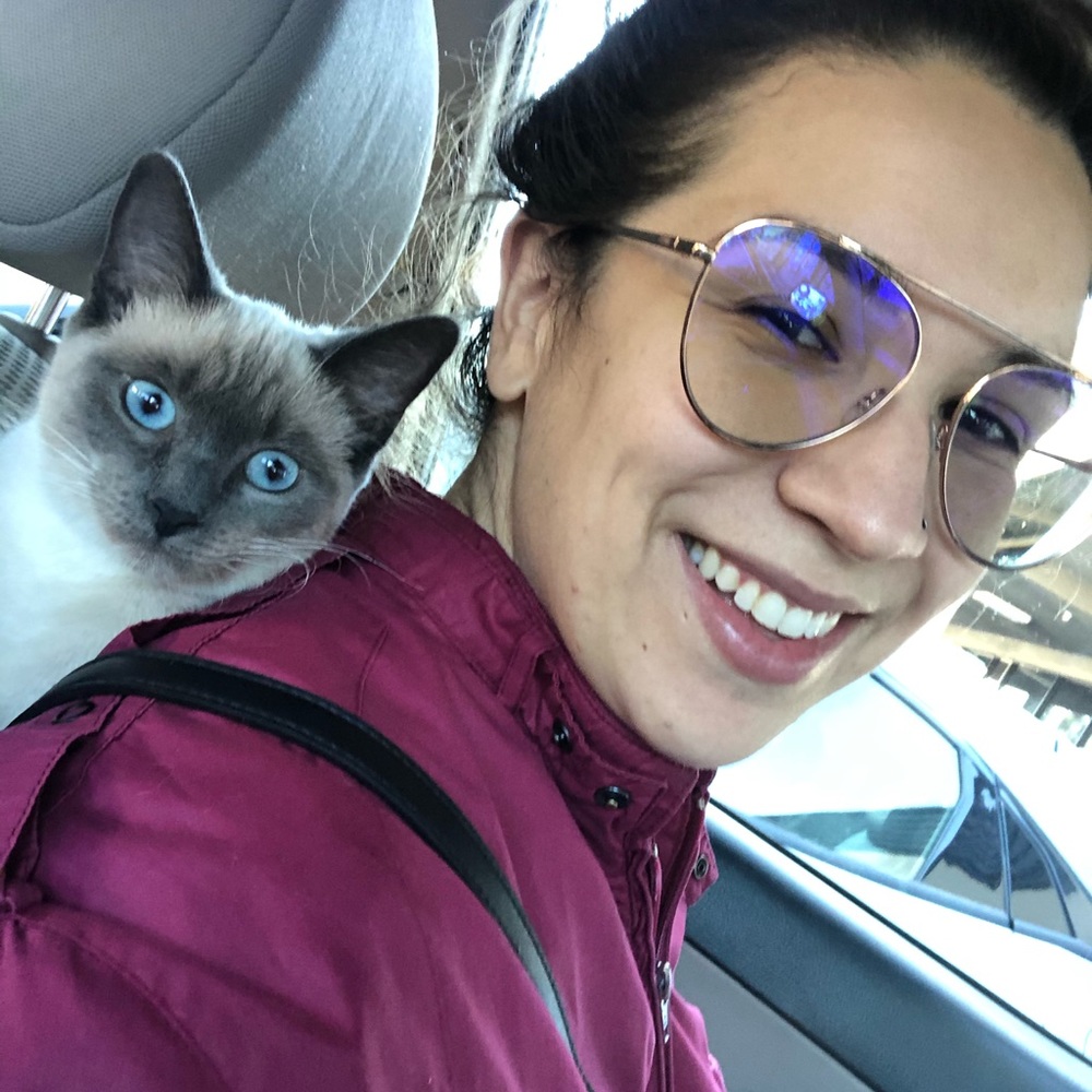 Meet your Posher, Daniela